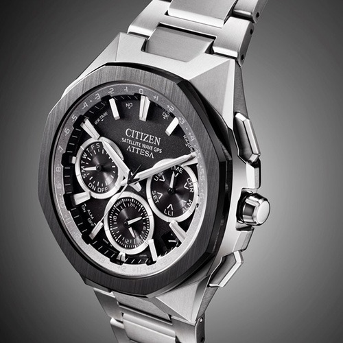 Erstes ATTESA-Modell mit Keramik-Lünette und solar-betriebenem Eco-Drive Satellite Wave GPS